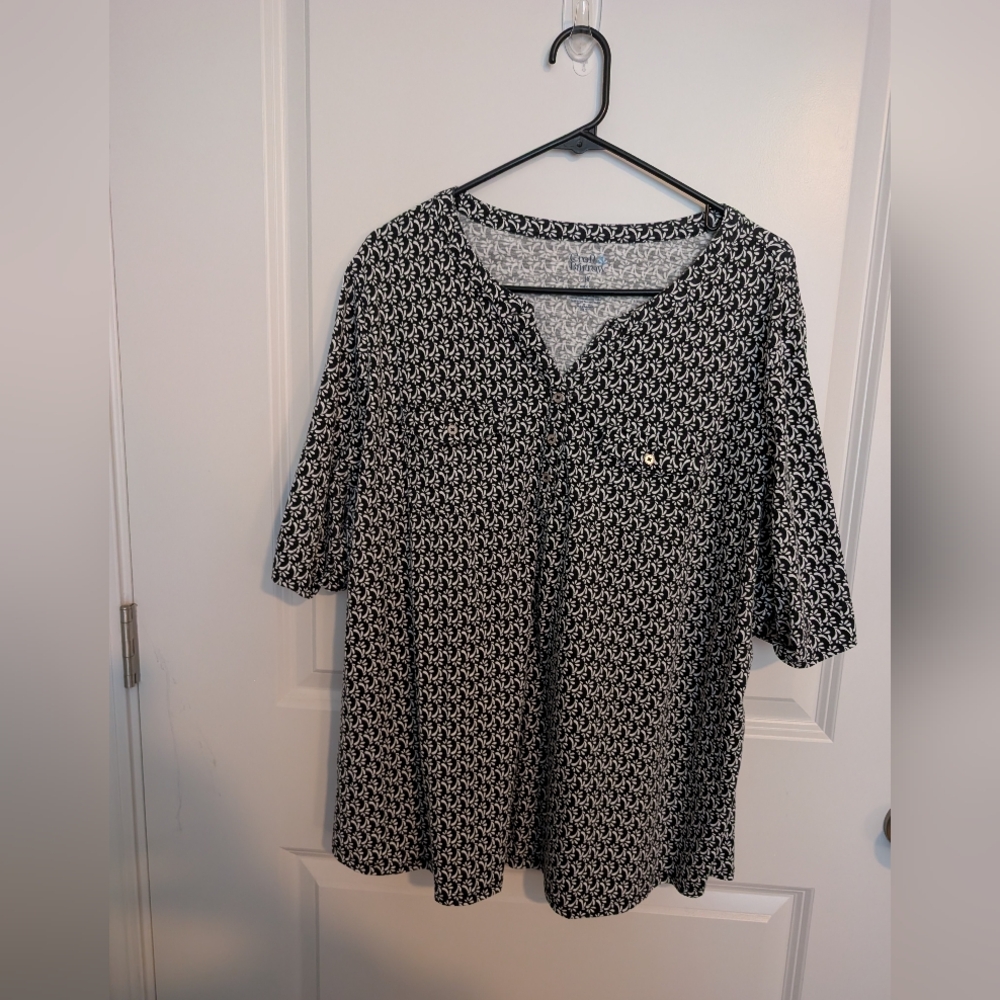 Croft & Barrow Monochrome Patterned Blouse
